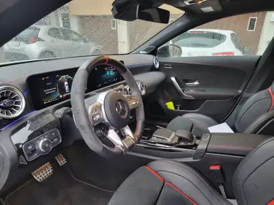 Mercedes-Benz CLA 45 S AMG 4Matic+ — Berline sportive 422 ch, très faible kilométrage — Miniatur 7