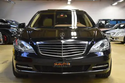 Mercedes-Benz S 500 4Matic — Berline de prestige allemande, entretien impeccable — intérieur