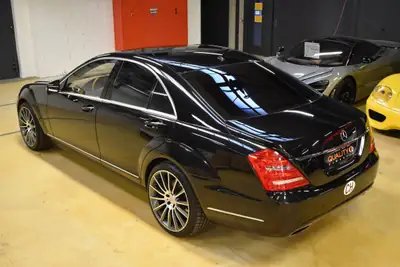 Mercedes-Benz S 500 4Matic — Berline de prestige allemande, entretien impeccable — Miniature 7