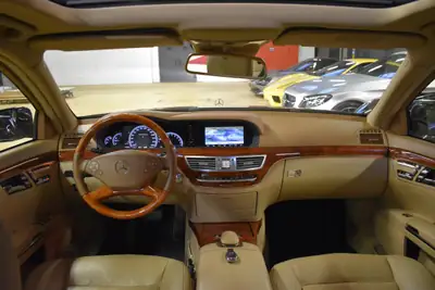 Mercedes-Benz S 500 4Matic — Berline de prestige allemande, entretien impeccable — Miniature 13