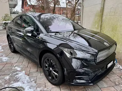 Škoda Enyaq Coupé RS iV 80 4x4 — SUV électrique haute performance, 35'000 km seulement — Außenansicht