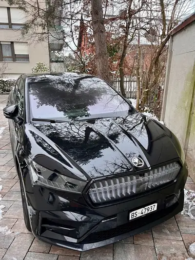Škoda Enyaq Coupé RS iV 80 4x4 — SUV électrique haute performance, 35'000 km seulement — Miniatur 7