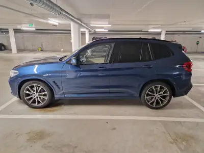 BMW X3 xDrive 30d M Sport — SUV premium diesel, 70'550 km seulement — fianco