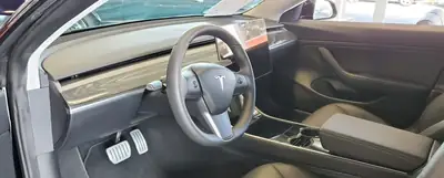 Tesla Model 3 Performance Dual Motor AWD — 513 ch, électrique haute performance, 32 000 km — arrière