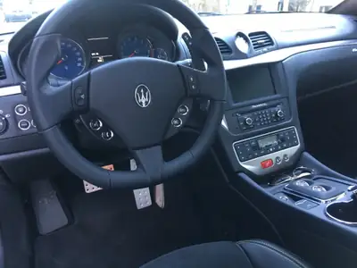 Maserati GranTurismo Sport Automatica — Coupé haute performance, 54'000 km, impeccable — Armaturenbrett