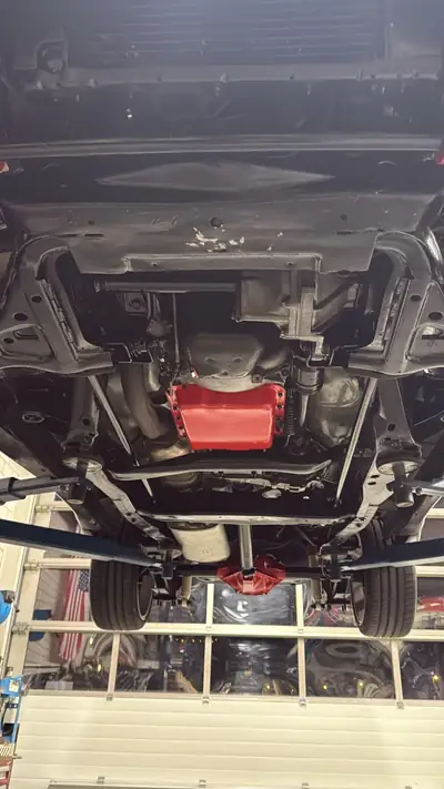 GMC Typhoon 1993 — SUV Muscle légendaire, Widebody Custom unique — Miniature 16