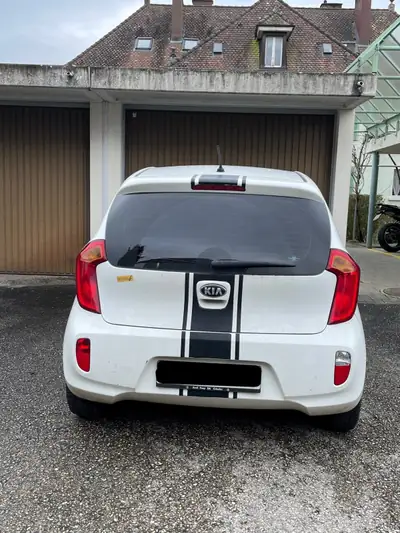 Kia Picanto 1.2 CVVT Style — Citadine fiable, 102'000 km, sans sinistre — interior