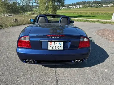 Maserati Spyder GT 2003 — Cabriolet sportif légendaire, 390 ch, seulement 33'000 km — interni