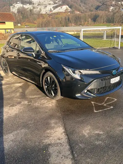 Toyota Corolla 2.0 HSD Trend — Hybride performant, 39 000 km seulement — interni