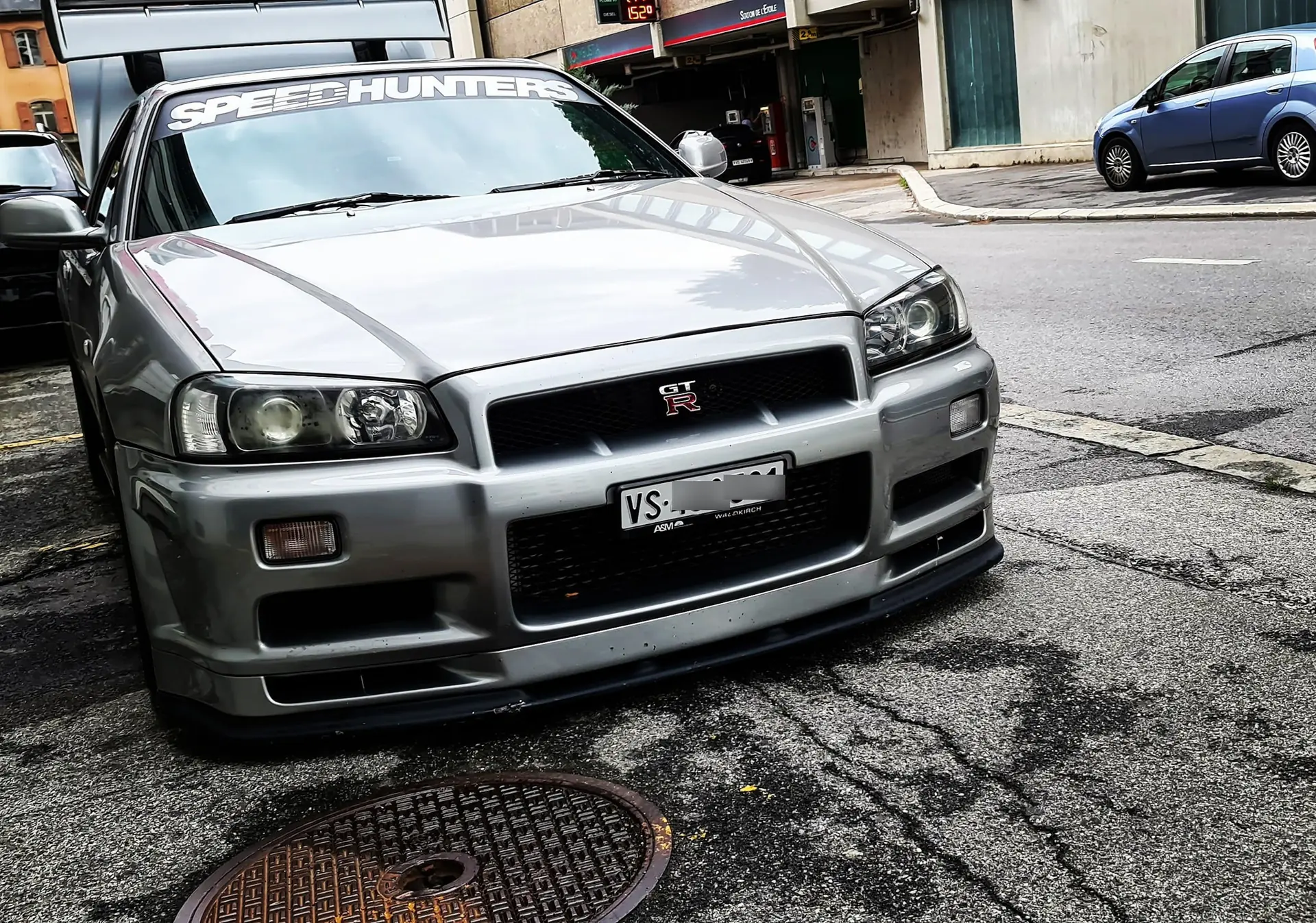 Nissan Skyline R34 — Coupé légendaire, 527 ch, boîte manuelle, sans sinistre