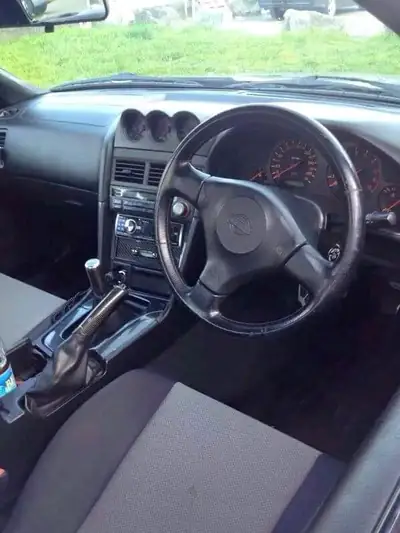 Nissan Skyline R34 — Coupé légendaire, 527 ch, boîte manuelle, sans sinistre — Miniatura 13