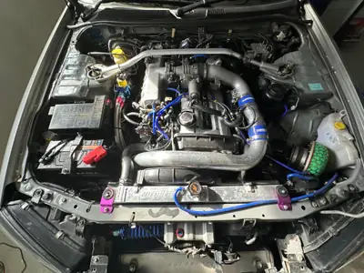 Nissan Skyline R34 — Coupé légendaire, 527 ch, boîte manuelle, sans sinistre — Miniatura 20