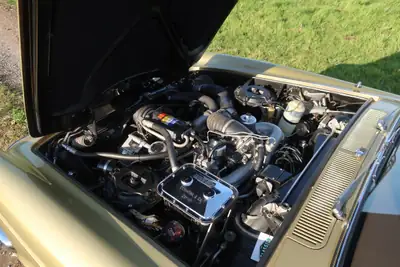 Rolls-Royce Corniche Fixed Head Coupé 1971 — Chef-d'œuvre britannique, 124'000 km — Miniature 15