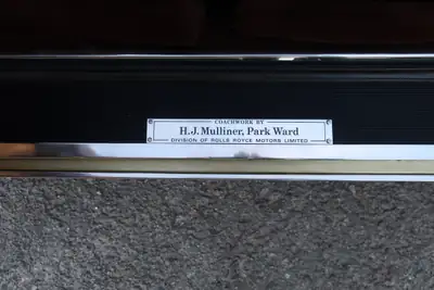 Rolls-Royce Corniche Fixed Head Coupé 1971 — Chef-d'œuvre britannique, 124'000 km — Miniature 16