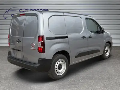 FIAT Doblo e-Doblo L1 50kWh — Monospace électrique suisse, quasi neuf — Innenraum