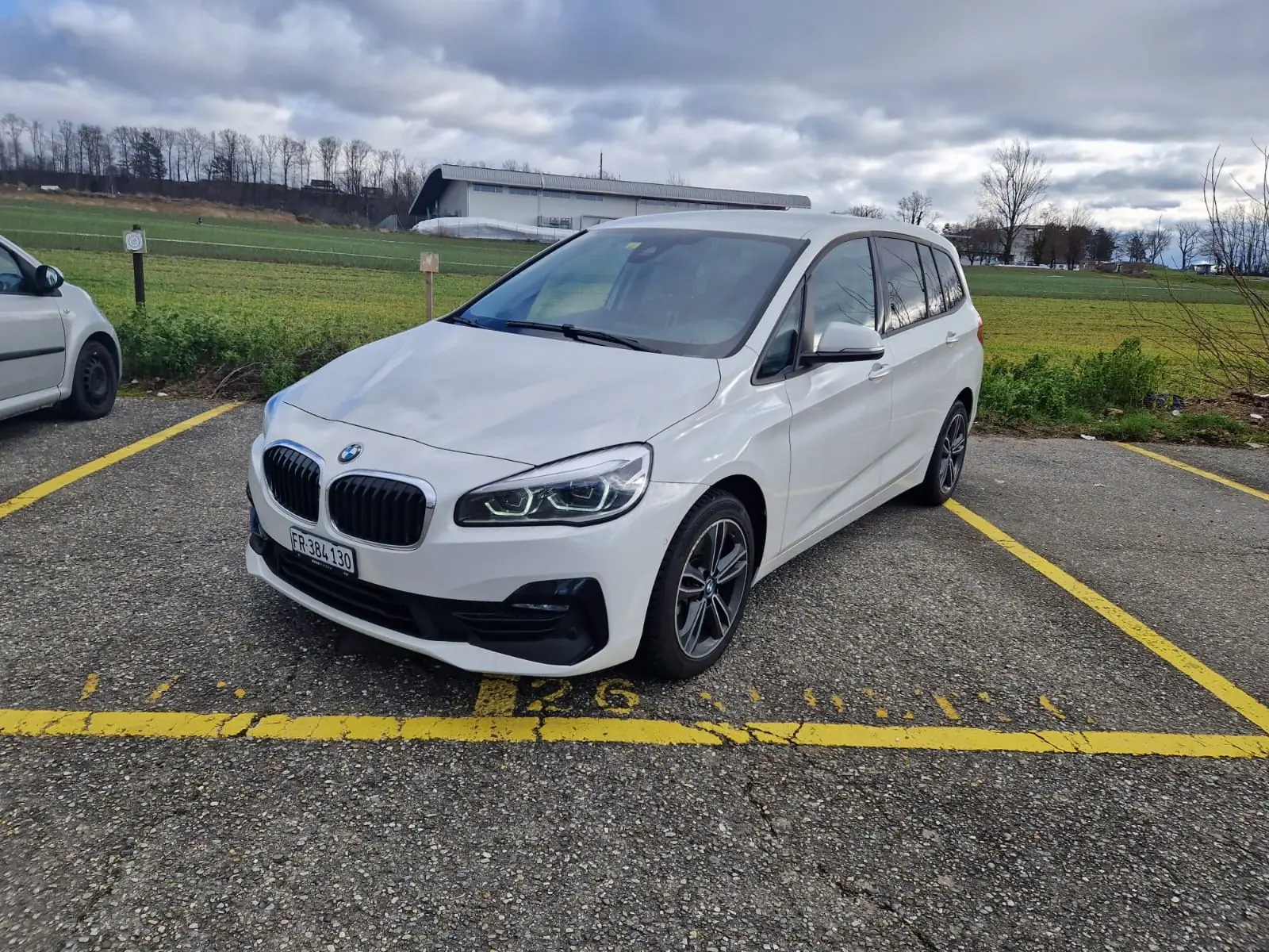 BMW 218 Gran Tourer xDrive — Monospace premium 7 places, diesel économe, garantie 4 ans — vista esterna