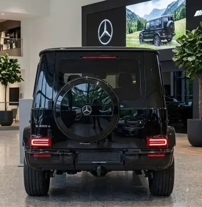 Mercedes-Benz G 400 d AMG Line — Le SUV légendaire en version diesel efficace — arrière