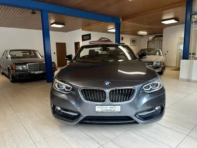 BMW 228i Sport Line Cabrio — Décapotable dynamique, 40'000 km, propulsion arrière — Seitenansicht
