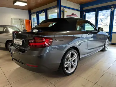BMW 228i Sport Line Cabrio — Décapotable dynamique, 40'000 km, propulsion arrière — Innenraum