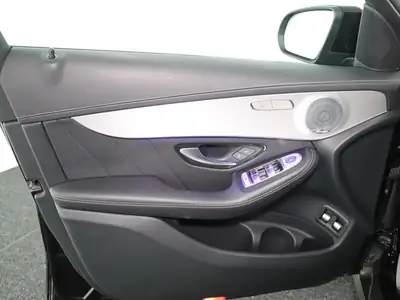 Mercedes-Benz GLC Coupé 220 d AMG Line — SUV premium diesel 4Matic, 79'000 km — vista posteriore