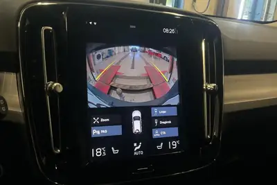 Volvo XC40 Recharge Plug-in Hybrid T4 — SUV compact hybride rechargeable, 54'000 km — détail