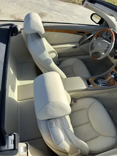 Mercedes-Benz SL 600 — Cabriolet légendaire, 500 ch et état d'origine exceptionnel — Miniatura 12