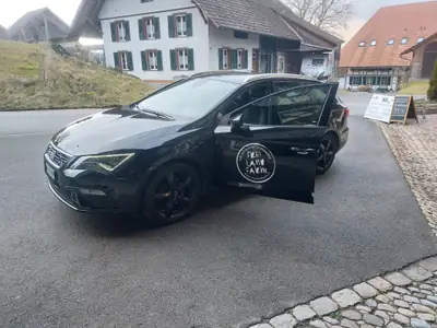 SEAT Leon ST 1.5 TGI CNG — Break écologique bi-carburant, 90'000 km, sans accident — intérieur