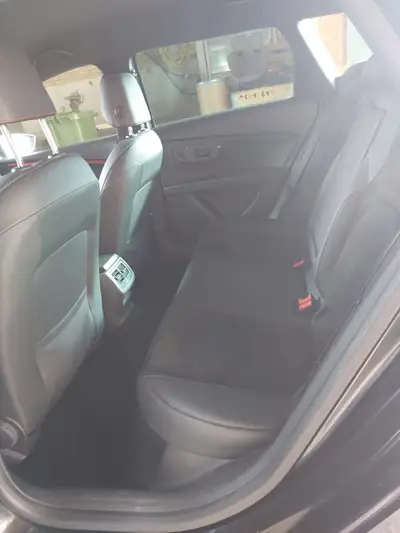 SEAT Leon ST 1.5 TGI CNG — Break écologique bi-carburant, 90'000 km, sans accident — Miniature 7