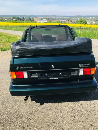 VW Golf 1 Cabriolet Classic-Line — Décapotable culte des années 90, rénovée et fiable — arrière