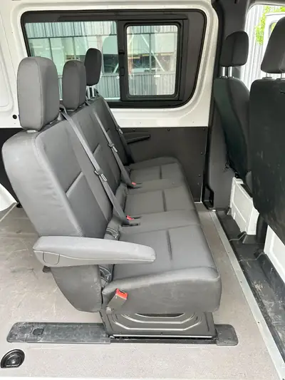 Mercedes-Benz Sprinter 311 CDI — Utilitaire robuste, faible kilométrage, 6 places — Miniatura 13