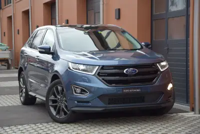 Ford Edge 2.0 TDCi ST-Line 4WD — SUV robuste diesel, toit ouvrant panoramique — vue extérieure