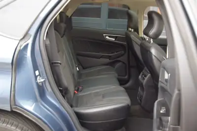 Ford Edge 2.0 TDCi ST-Line 4WD — SUV robuste diesel, toit ouvrant panoramique — Miniature 19