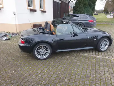 BMW Z3 2.2i Roadster M-Sport — Cabriolet sportif de prestige, entretien récent — Innenraum