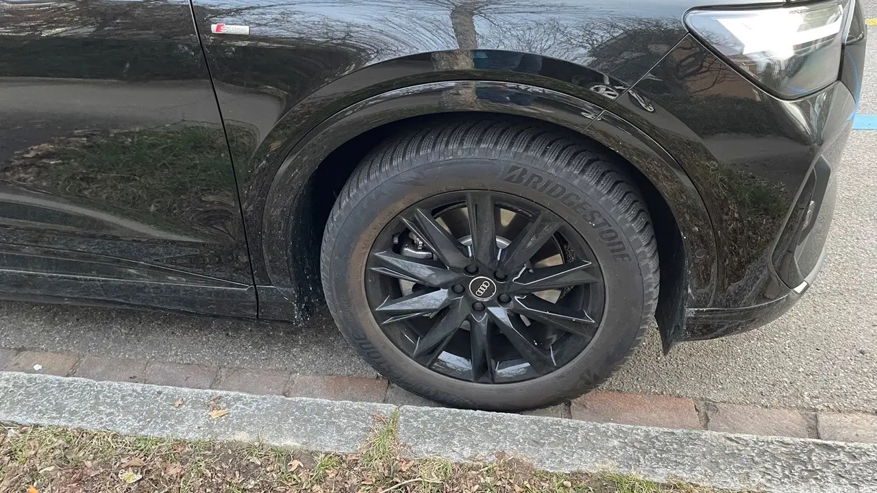 Audi Q4 e-tron 2023 occasion Zurich — 4