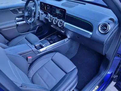 Mercedes-Benz GLB 35 AMG — SUV compact sport 7 places, 306 ch et freins neufs — Miniatur 10