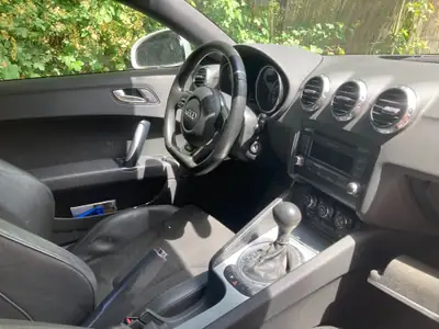 Audi TT Coupé 2.0 TFSI — Design iconic S-Line, 200 ch et moins de 100 000 km — Miniatur 9