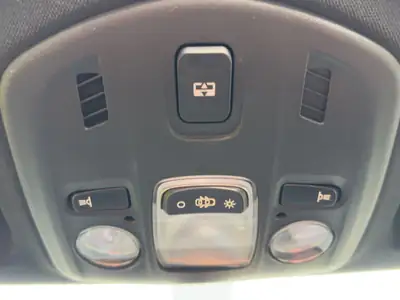 DS3 Cabrio 1.2 PureTech SO Chic — Décapotable urbaine élégante, 105'000 km — Thumbnail 24