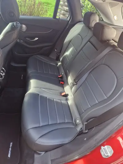 Mercedes-Benz GLC 250 d AMG Line 4Matic — SUV premium diesel, 72 000 km seulement — Armaturenbrett