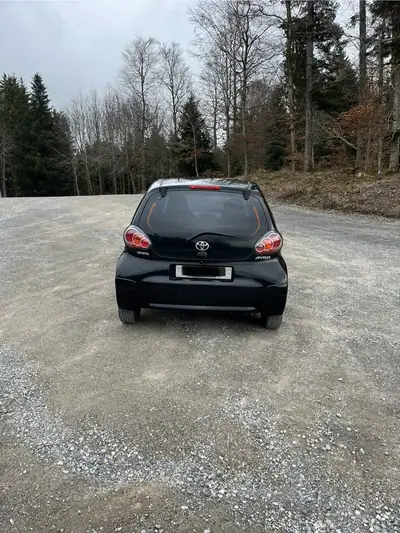Toyota Aygo 1.0 Linea Luna 2009 — Citadine économique, fiable et compacte — détail