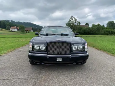 Bentley Arnage Red Label 2000 — Berline de prestige, 405 ch, première main — Außenansicht