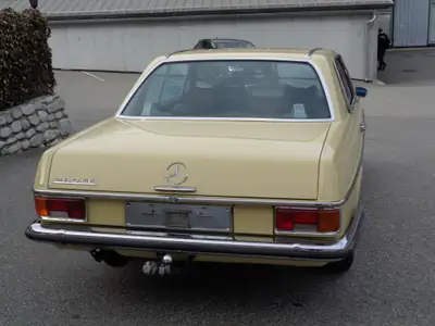 Mercedes-Benz 280 CE — Coupé classique 1973, motorisation 185 ch, première main — Miniature 8