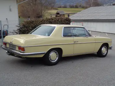 Mercedes-Benz 280 CE — Coupé classique 1973, motorisation 185 ch, première main — Miniature 7