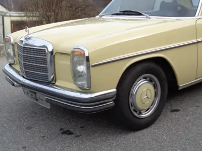Mercedes-Benz 280 CE — Coupé classique 1973, motorisation 185 ch, première main — Miniature 11