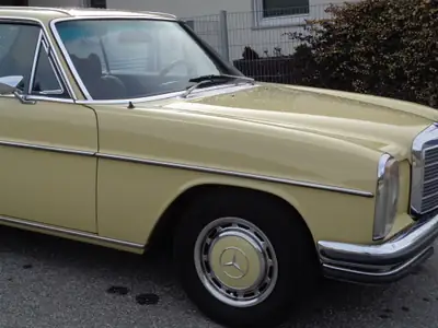 Mercedes-Benz 280 CE — Coupé classique 1973, motorisation 185 ch, première main — Miniature 15