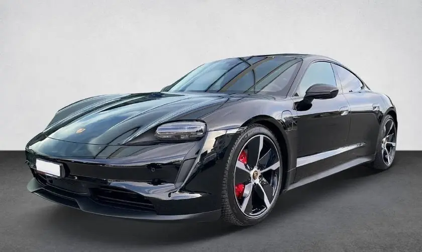 Porsche Taycan 4S — Berline électrique haute performance, 31'000 km seulement — vue extérieure
