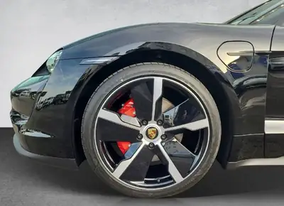 Porsche Taycan 4S — Berline électrique haute performance, 31'000 km seulement — arrière