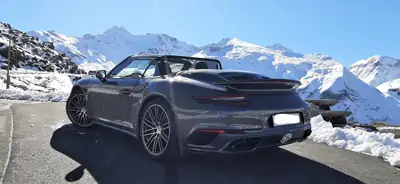 Porsche 911 Turbo S Cabrio PDK — Supercar décapotable, 580 ch et garantie jusqu'à 2028 — Thumbnail 11