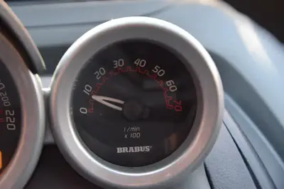 Smart Roadster Brabus 2004 — Cabriolet sportif, moteur turbo, équipements premium — Miniature 23