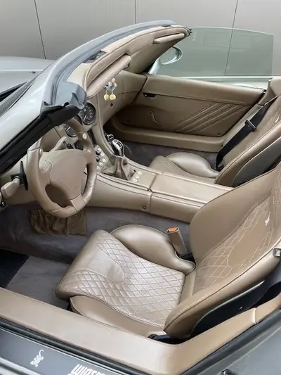 Wiesmann Roadster MF4 — Roadster légendaire 367 ch, moteur atmosphérique 4.8L — Miniatur 9