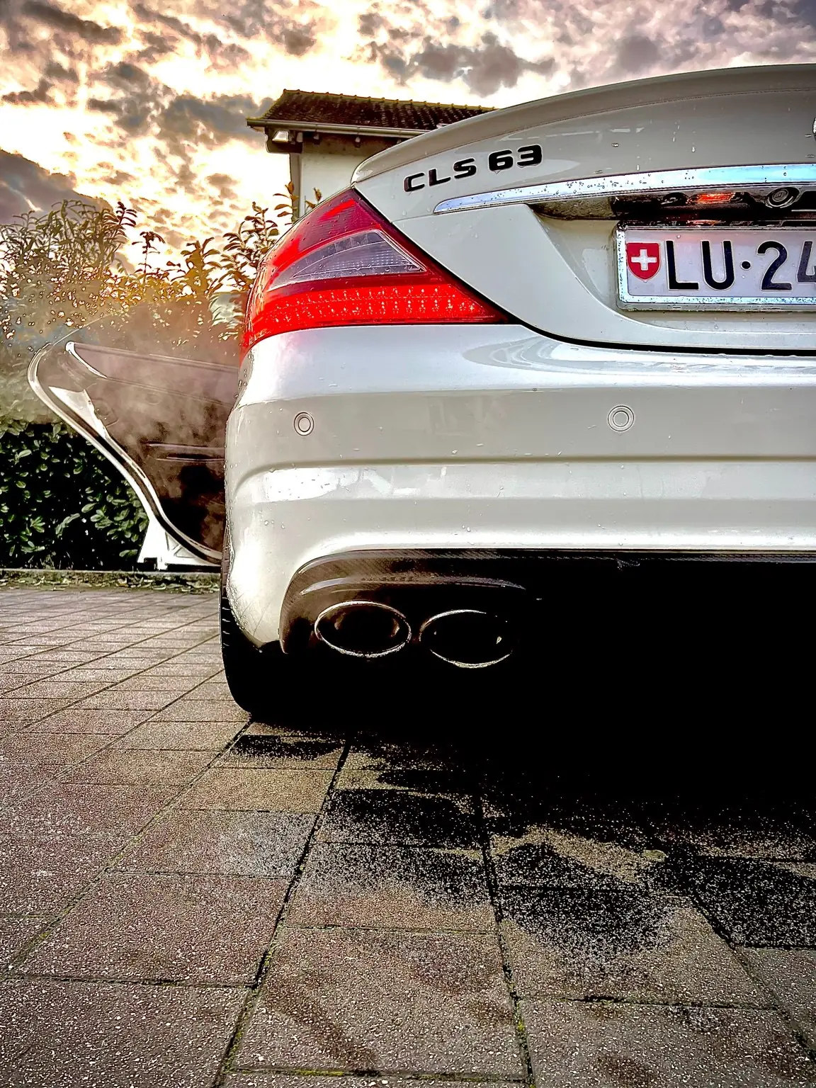 Mercedes-Benz CLS 63 AMG — Berline sportive légendaire, 515 ch de pure performance — Außenansicht